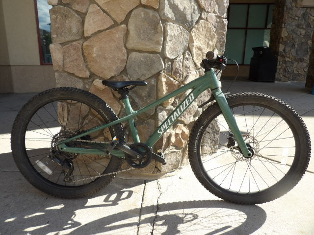 2024 Specialized Riprock 24" Kid's Bike - Green