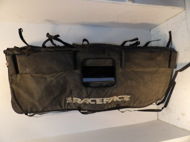 Raceface Tailgate Cover - Full Size Tailgate - Black