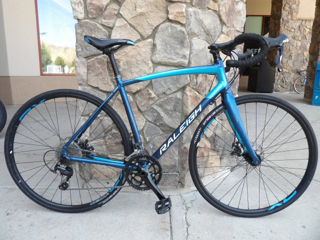 Raleigh Revere 3 Road Bike - Blue - Medium