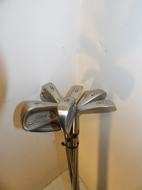 Titleist DCI 981 Irons - 3-P - 8 Clubs