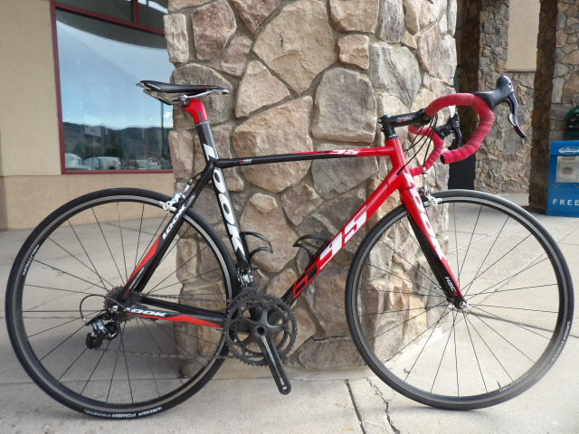 Look 595 Ultra VHM UD Carbon Road Bike 63cm - Red / Black
