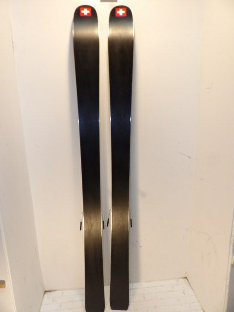 Mens Stockli SR 102 w/ Look Pivot Size 182cm Downhill Skis - Silver / Green