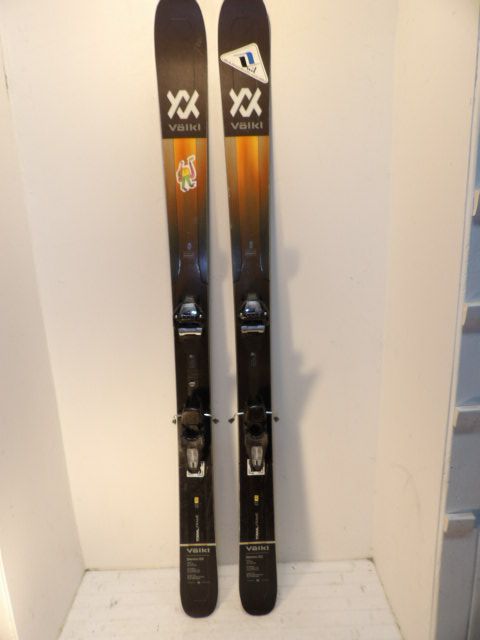Mens Volkl Mantra w/ Griffon Size 177cm Downhill Skis - Brown