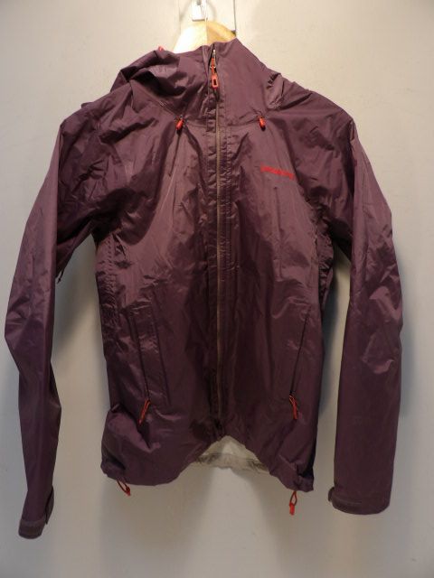 Patagonia Size Small Purple Raincoat - Purple
