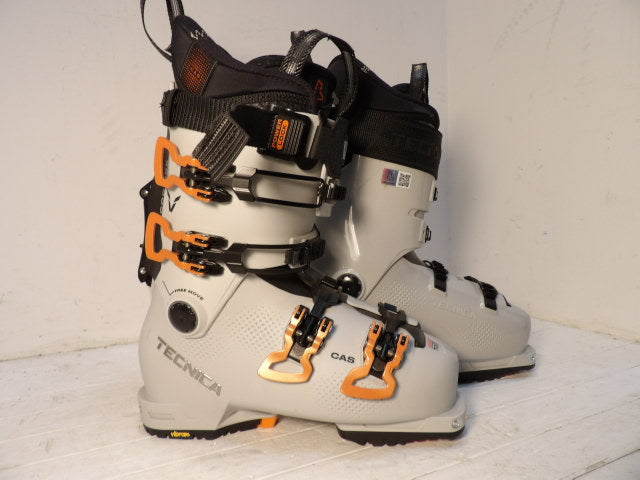 Womens Tecnica Cochise Size 24.5 Downhill Boots
