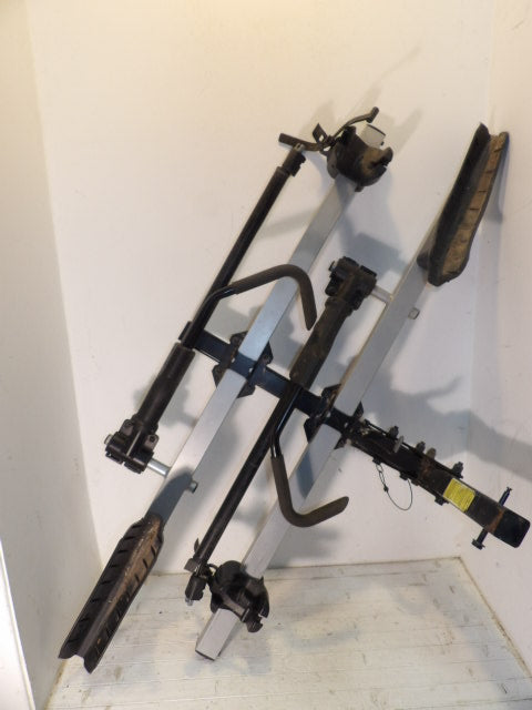 Thule T2 Bike Rack - Hitch Mount - 2 Bikes