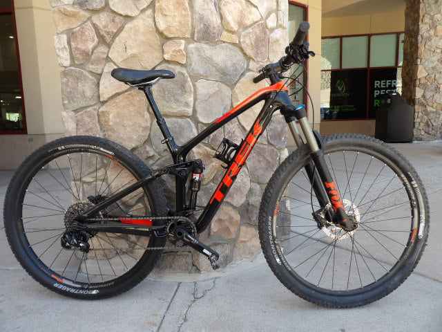 Trek Fuel 9.7 29er Mountain Bike - Size Small - Black/Red
