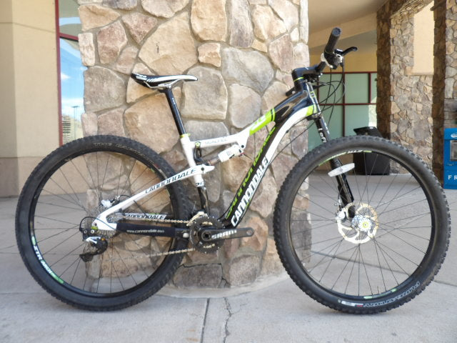 Cannondale Scalpe Carbon 29er l Size Large Mountain Bike - White