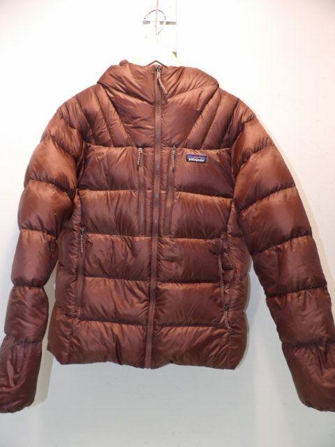 Women's Patagonia Size Large Brown Puffy Jacket - Brown