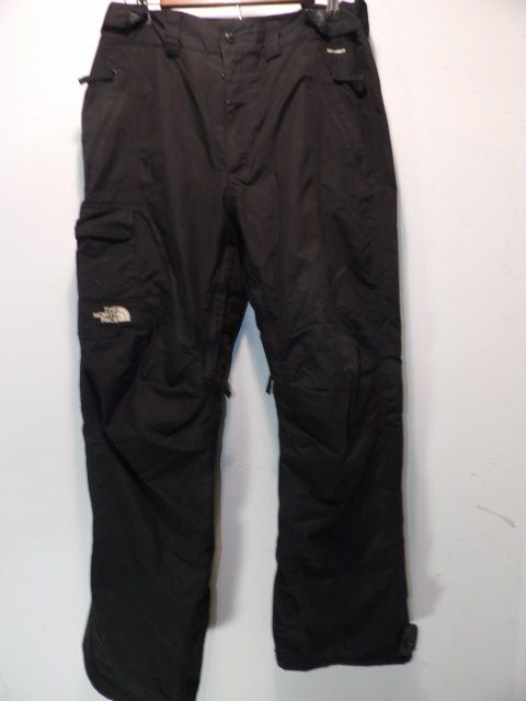 Men's North Face DryVent Size Medium Black Pants - Black