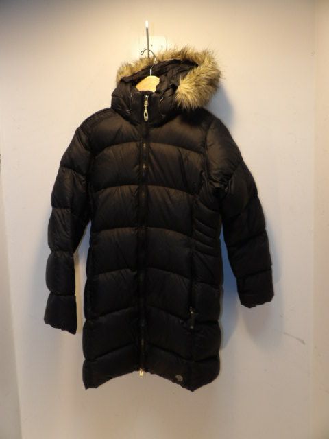 Women's Mountain Hardwear Size Small Black Jacket