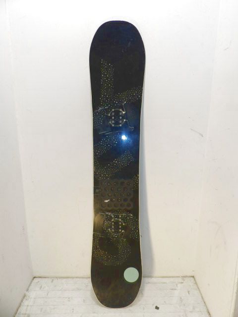 Men's Yes Basic Size 152cm Snowboard - Black / Dots