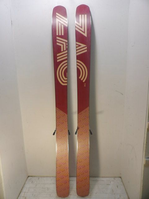 Men's ZAG Slap 104 w/ Squire Size 176cm Downhill Skis - Red / White