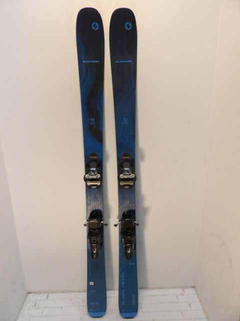 Womens Blizzard Black Pearl 88 w/ Squire Size 153cm Downhill Skis - Blue