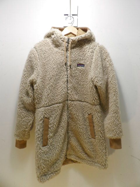 Women's  Patagonia Fleece Size Small - Tan