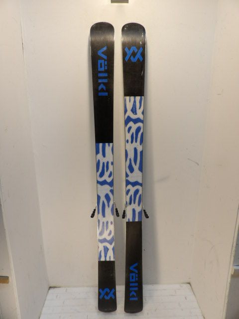 Mens Volkl Revolt w/ 95 Attack 12 Size 173cm Downhill Skis - Blue