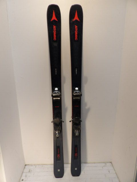 Mens Atomic Vantage 90 w/ Griffon Sole Size 169cm Downhill Skis - Black