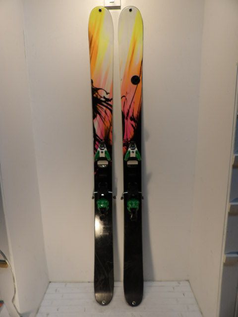 Womens K2 Remedy 117 w/ STH 13 Size 179cm Downhill Skis - Multi Color