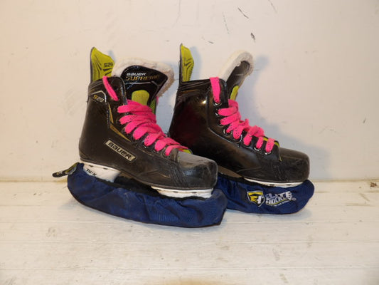 Youth Bauer S29 Size 5 Ice Skates