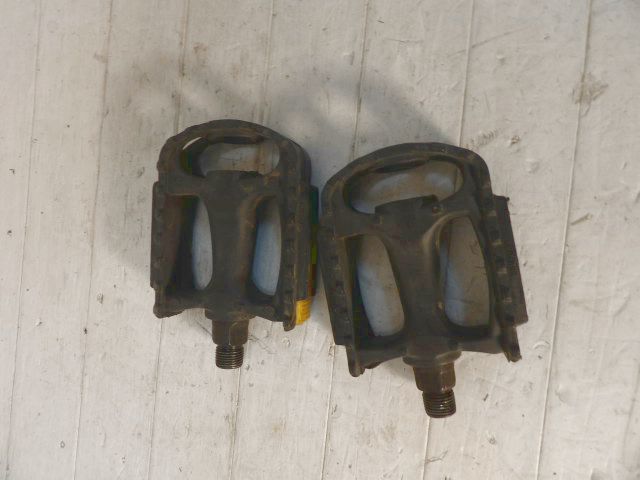 Pedals - Flats