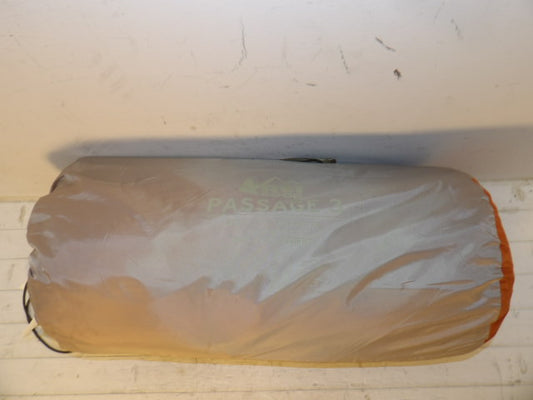 REI Passage 3 Tent - Grey/Orange