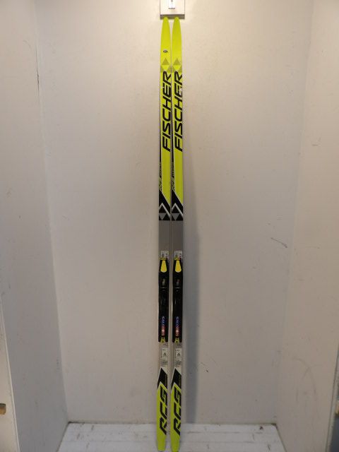 Fischer RCS Nordic Skis - Size 182cm - Salomon SNS pilot