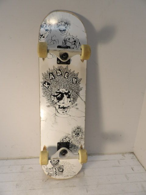 Complete Skateboard - White - Kader