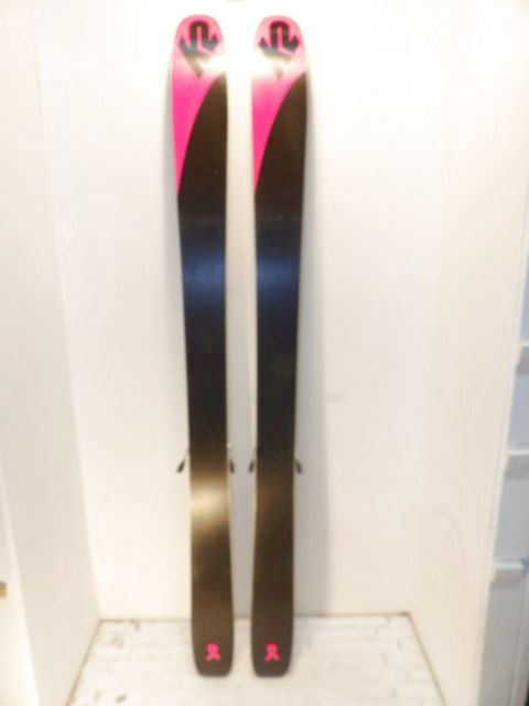 Womens K2 Gottaluvit w/ Squire Size 177cm Downhill Skis - Purple / Pink