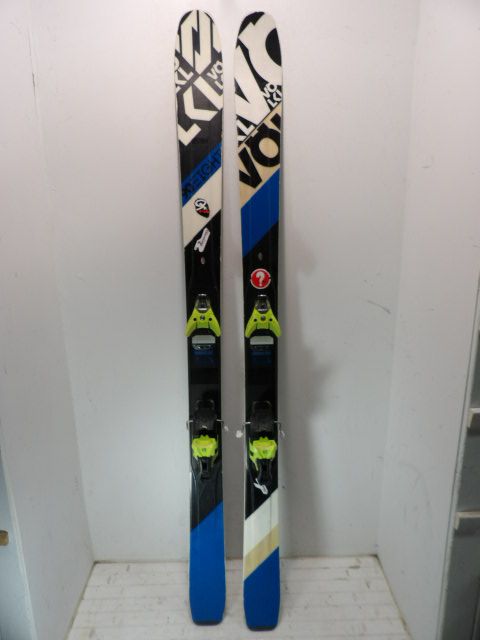 Men's Volkl 90EIGHT w/ STH 16 Size 177cm Downhill Skis - Blue / Black