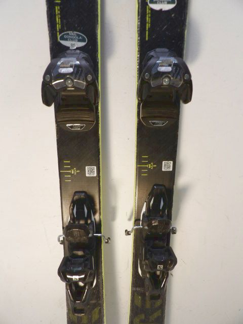 Mens Head Kore 93 w/ Warden Size 162cm Downhill Skis - Black / Yellow