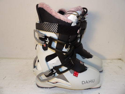 Womens Dahu Encore Size 25.5 Downhill Boots