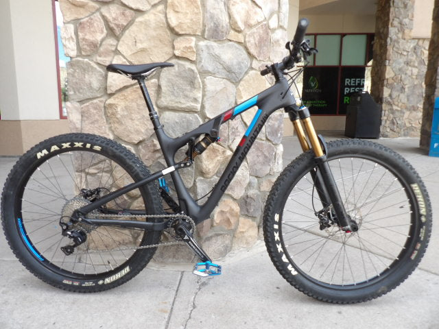 Rocky Mountain Pipeline 770 Size Medium Mountain Bike - Black