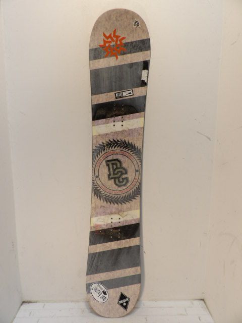 Men's DC Focus Size 153cm Snowboard - Grey