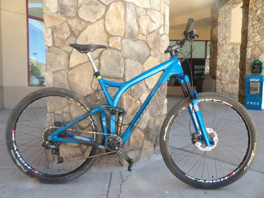 Niner RIP 9 Size Large Mountain Bike - Blue
