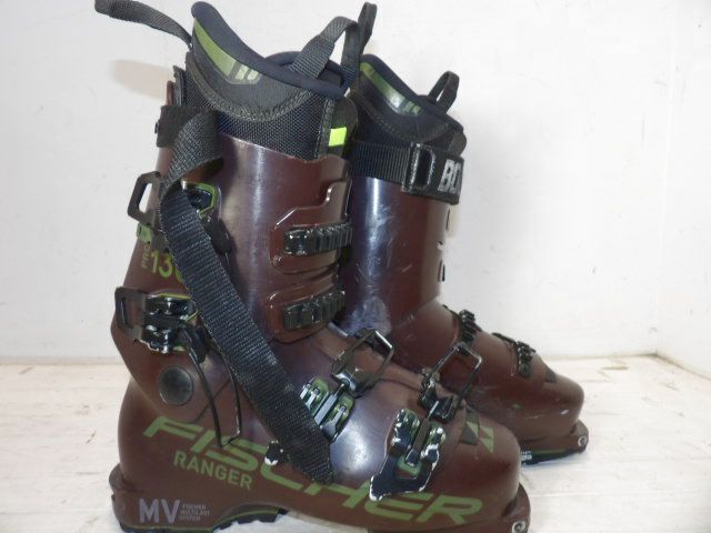 Unisex Fischer Ranger Size 25.5 AT Boots - Maroon