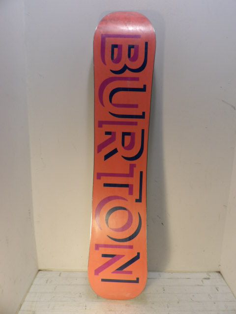 Women's Burton Talent Scout Size 138cm Snowboard - Black/White