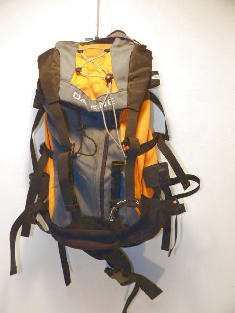 DaKine Chute Backpack - Grey / Yellow