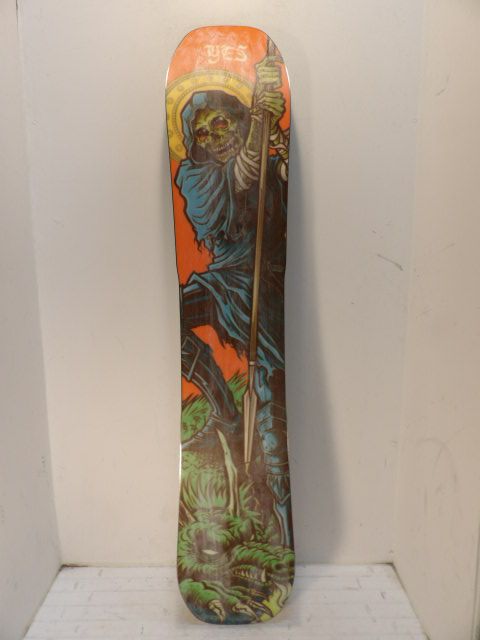 Mens Yes All In Size 158 Snowboard - White / Skull