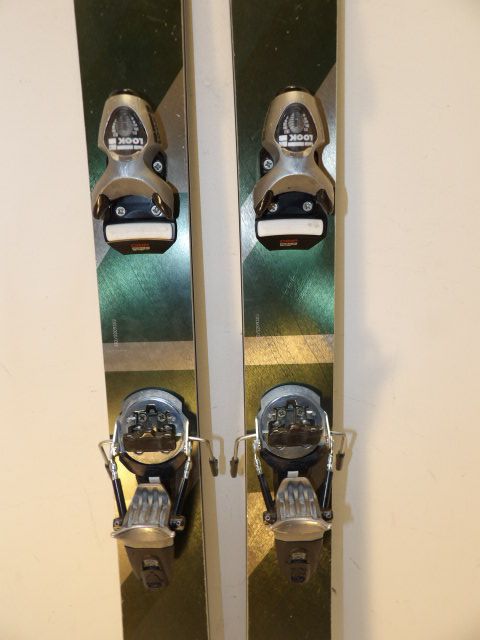 Mens Stockli SR 102 w/ Look Pivot Size 182cm Downhill Skis - Silver / Green