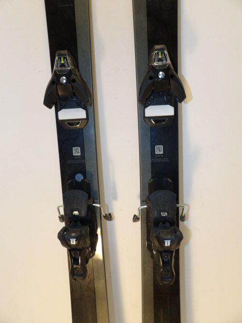 Mens Salomon Stance w/ Armada Size 188cm Downhill Skis - Black / Green