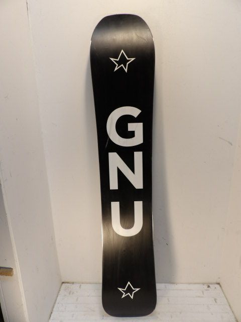 2025 Mens Gnu Banked Country Size 159CM Snowboard - Black