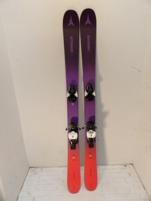 Yutes Atomic Vantage Atomic L7  Size 140cm Kids Skis - Purple