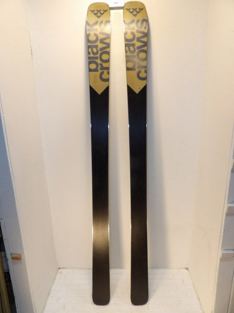 Mens black crows Daemon Size 188cm Downhill Skis