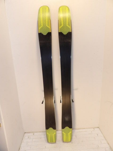 Mens Rossignol Soul 7 w/ Look Dual Size 156cm Downhill Skis - Black / Yellow