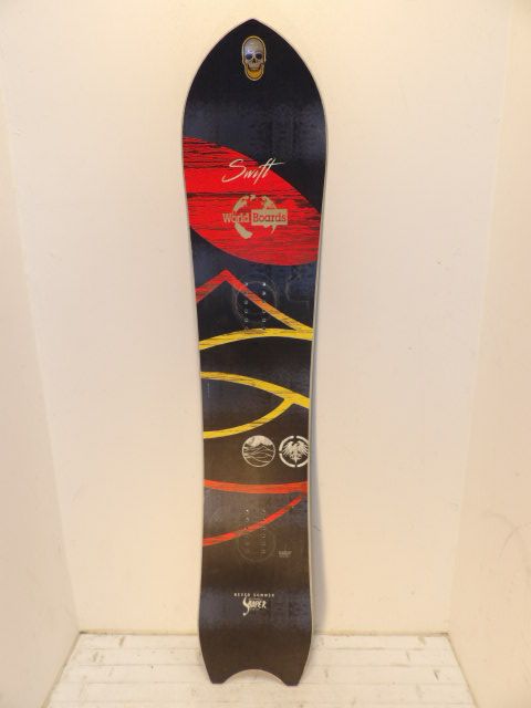 Men's Never Summer Swift Size 152cm Snowboard - Black / Red