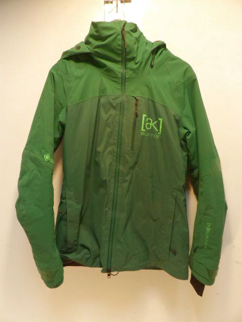 Women's Burton AK Embark Size Medium Green Jacket - Green