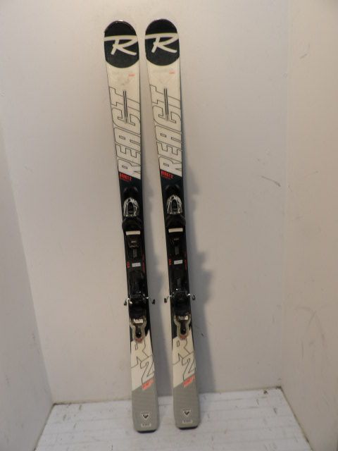 Womens Rossignol React 2 w/ Look GW Size 154cm Downhill Skis - White