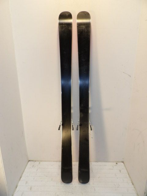 Youth Rossignol Sprayer Size 148cm Downhill Skis - Black / Red