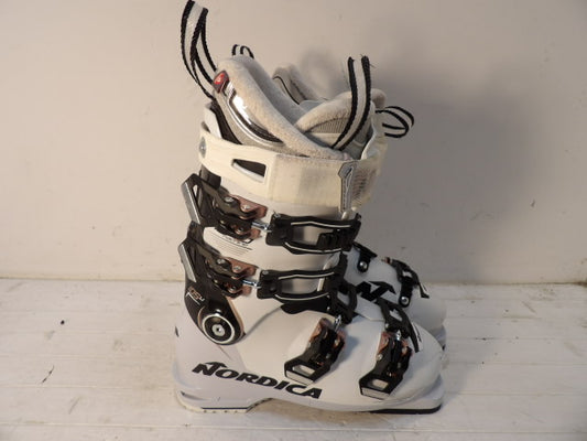 Womens Nordica Pro Machine Size 23.5 Downhill Boots