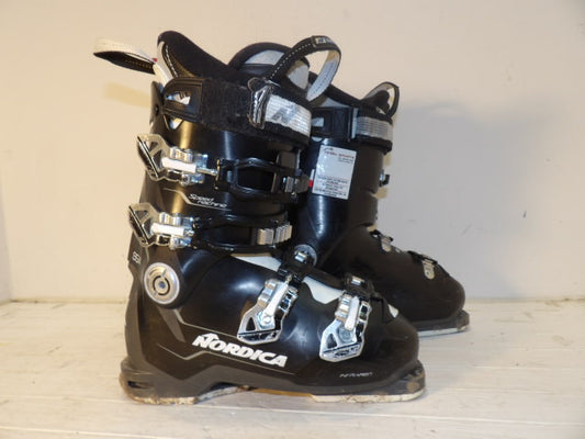 Womens Nordica Speed Machine Size 24.5 Downhill Boots